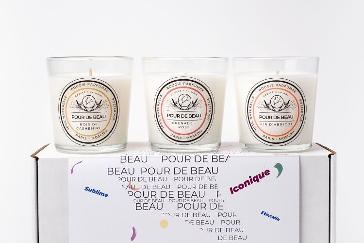 три свечи в подарочной упаковке