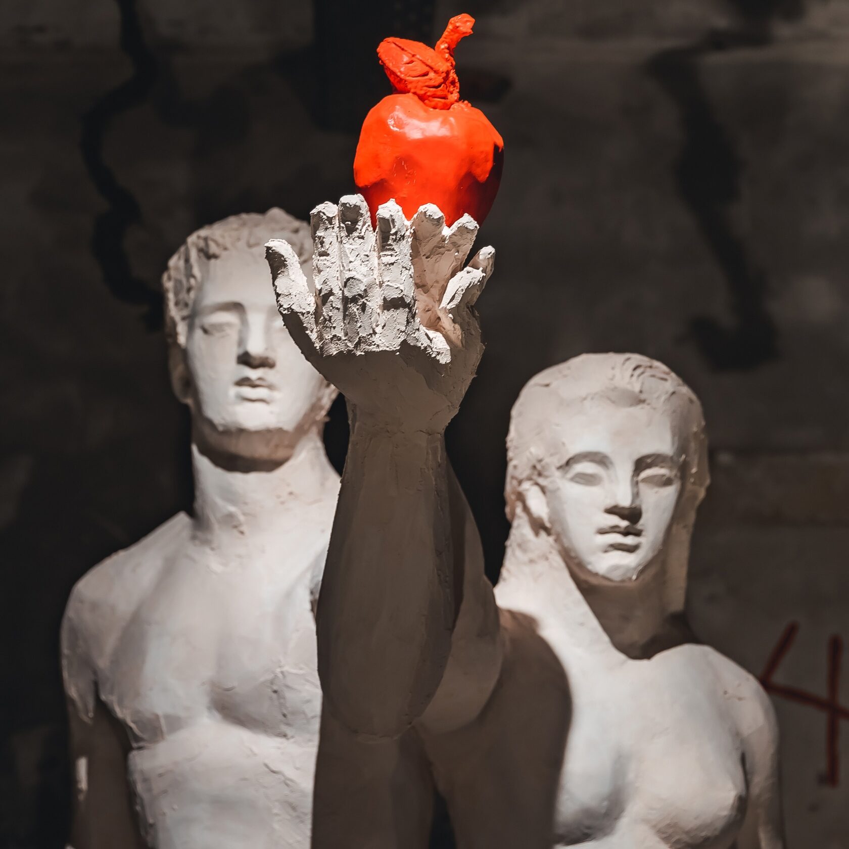 Мехрибан Алиеваның эротикалық секс фотосуреттері Құбыжықтармен 3D видео секс