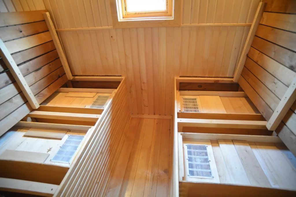 Целебный сон на ульях в апидомике Минск