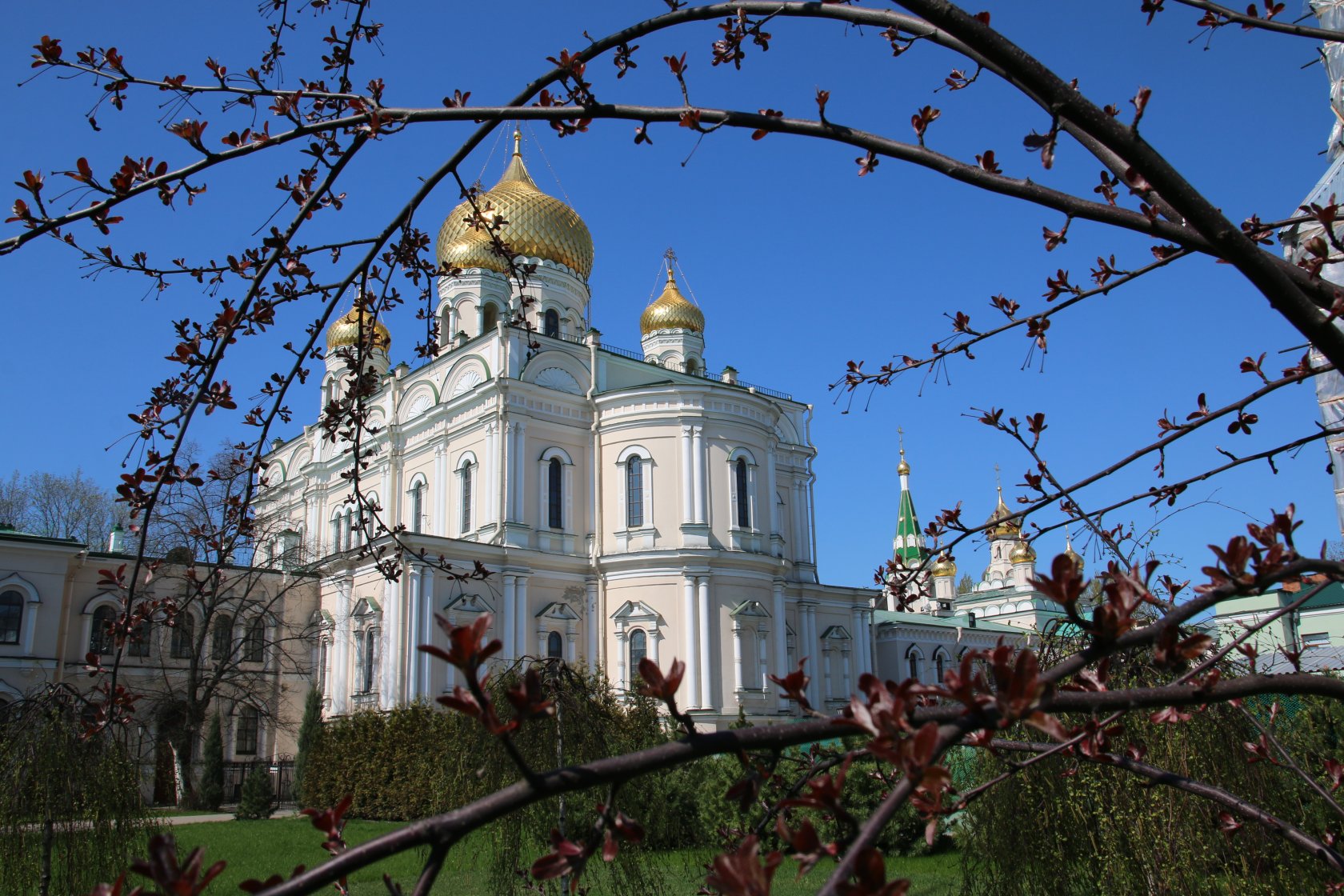 Храмы Новодевичьего монастыря