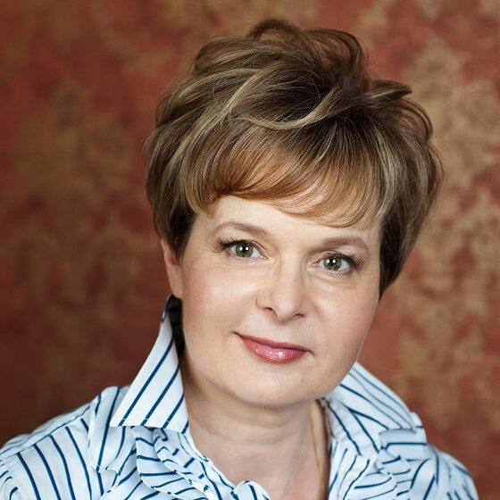 методист школы москва