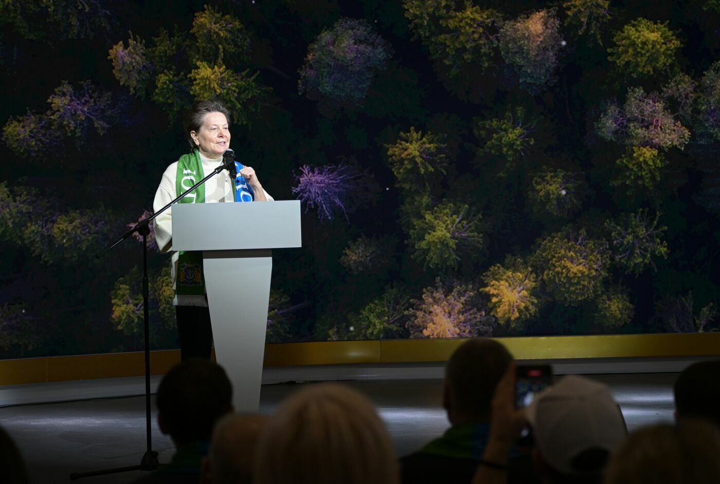 Достижения югры. Моя югра конкурс поделок. Современные достижения в югре. Достижения молодёжи. Достижения югры.