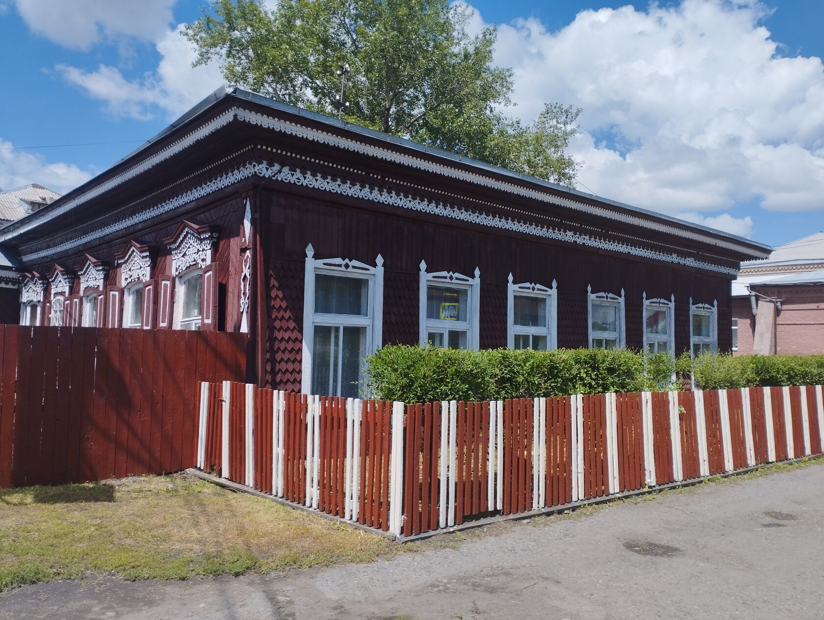 Петухово