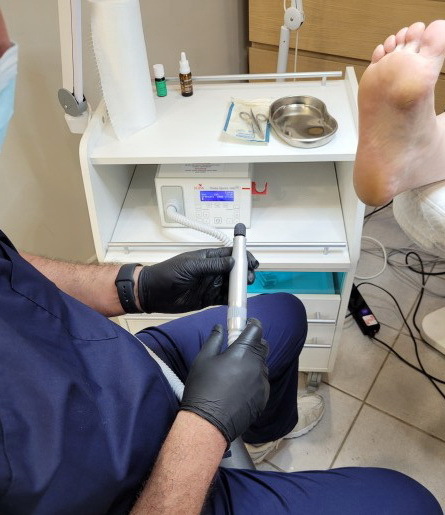 убрать вросший ноготь