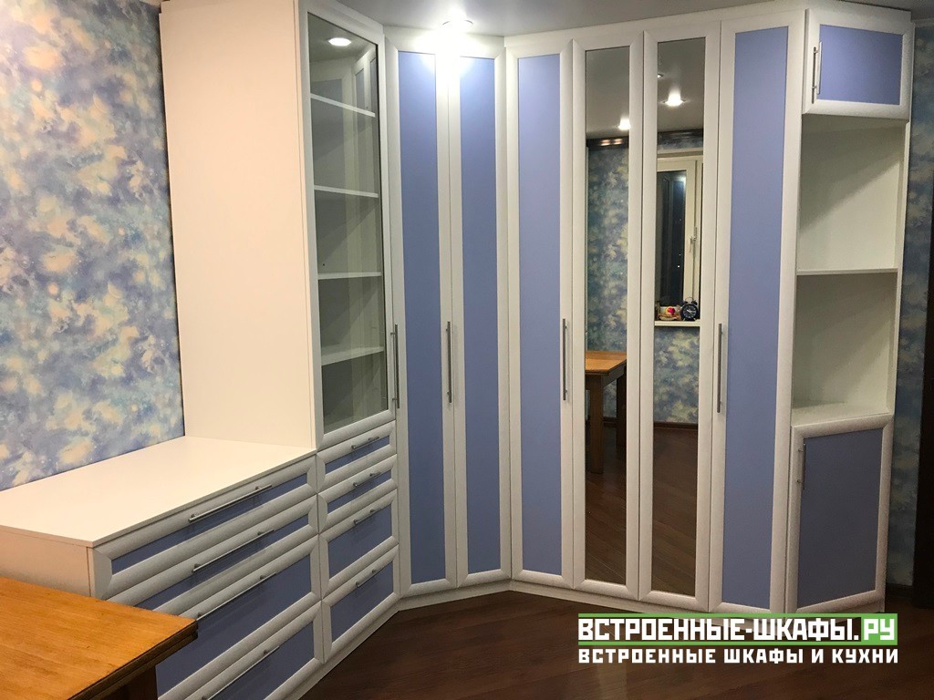 Угловой шкаф купе, встроенный угловой шкаф купе изготовить на заказ.