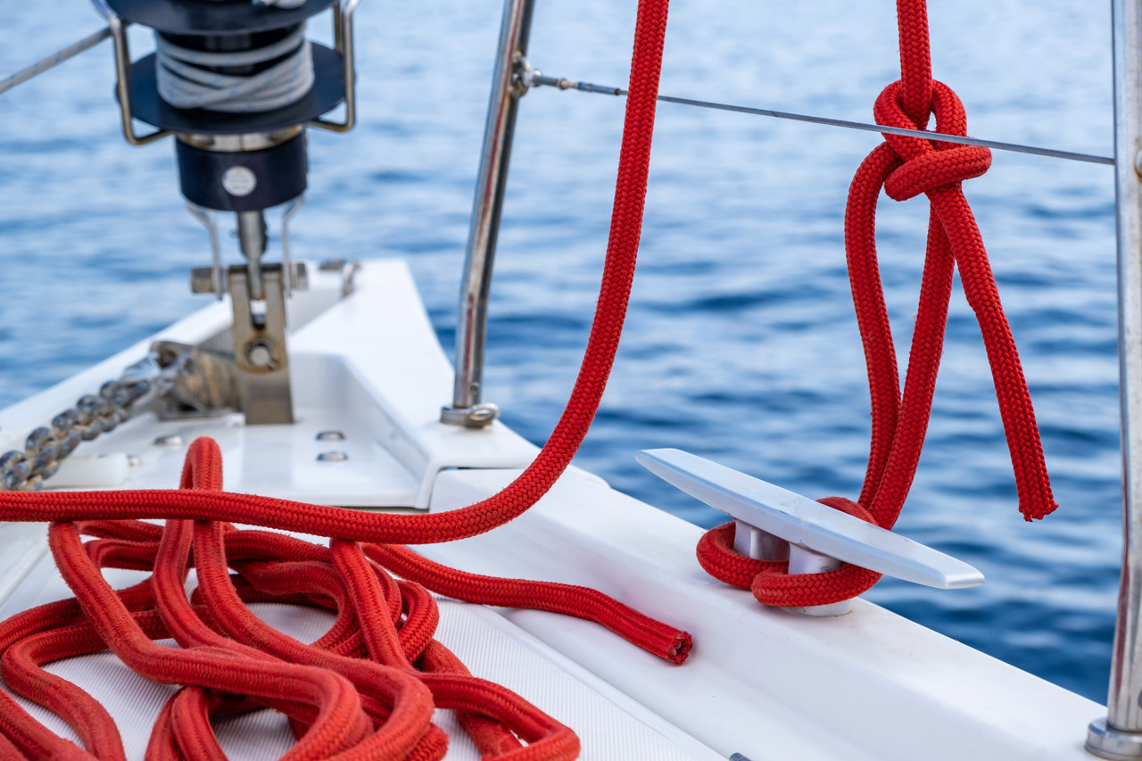 Трос для швартовов и буксиров. Яхтенная веревка. Snubber Rope Yachting. Floating Rope Yacht.