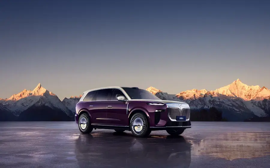 Voyah Taishan — автомобиль для сравнения комплектаций AutoNDS