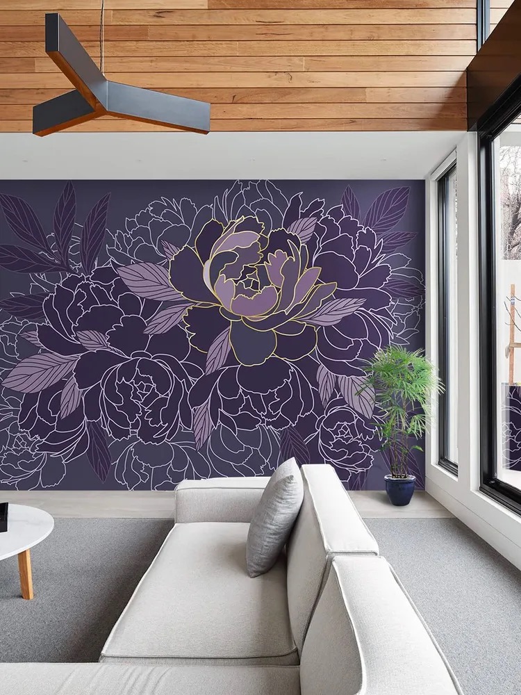 Тёмные обои с пионами в интерьере, ширина 4 метра