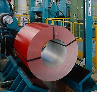 окрашенный рулон стали