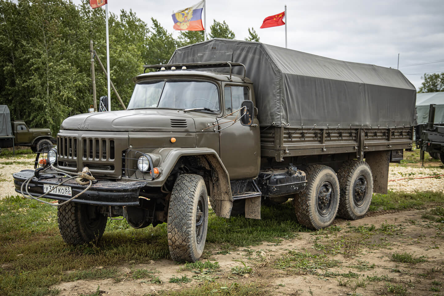 Передвижная сцена для проведения корпоративных мероприятий на военном полигоне