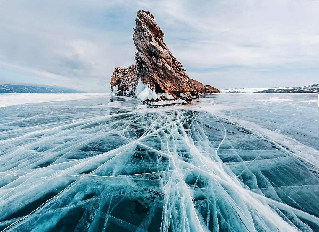 Байкальский лед