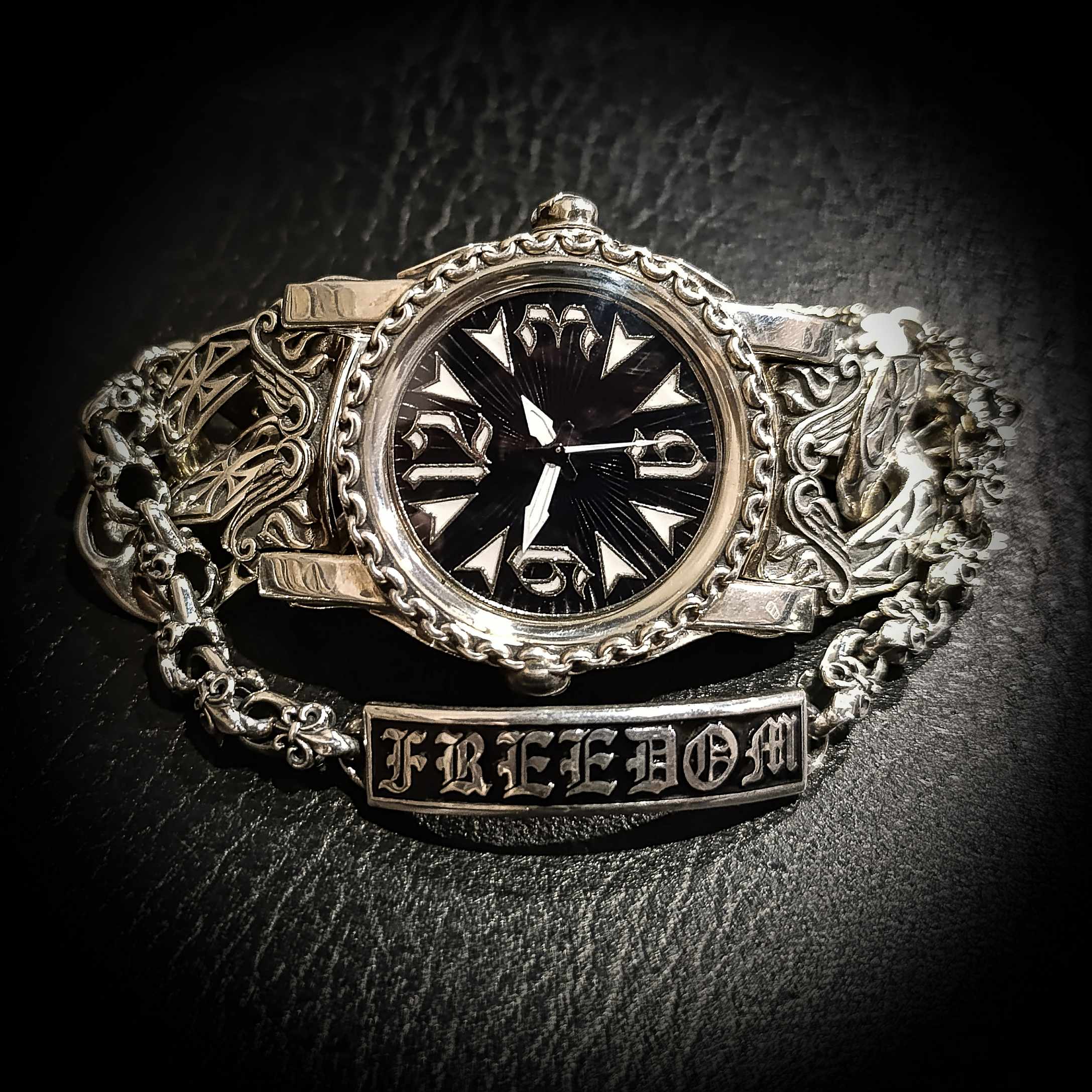 мужской серебряный браслет, массивный браслет, браслет. 