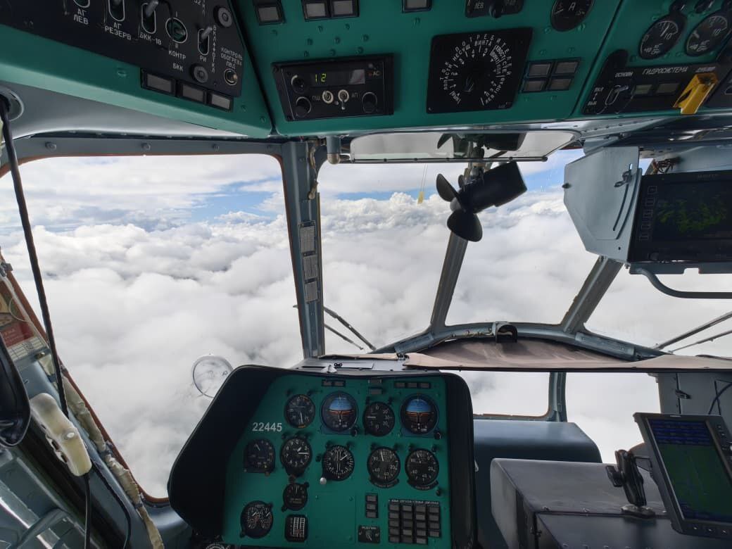Полёт над облаками