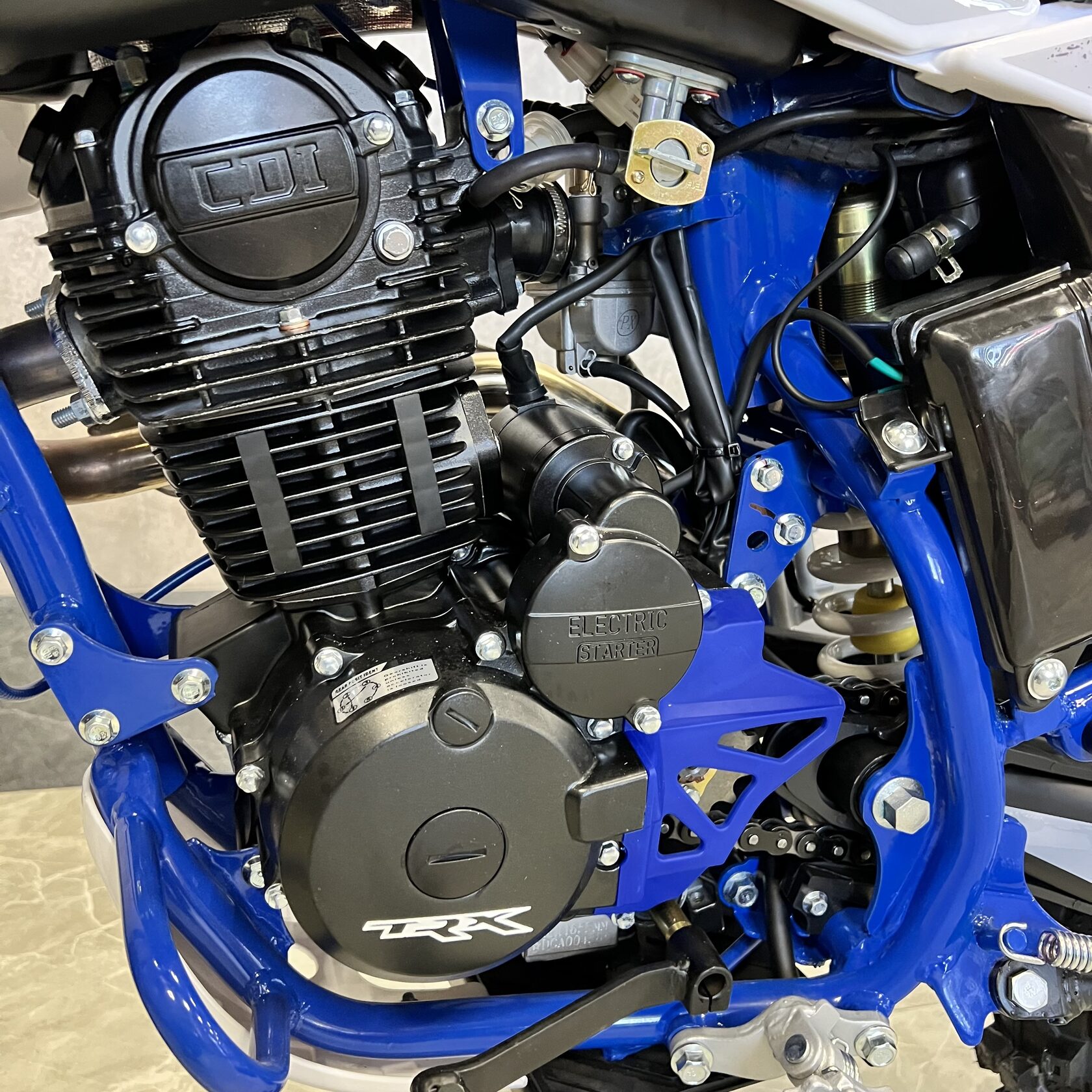 эндуро мотоцикл TRX 250 и 300 кубов для начинающих