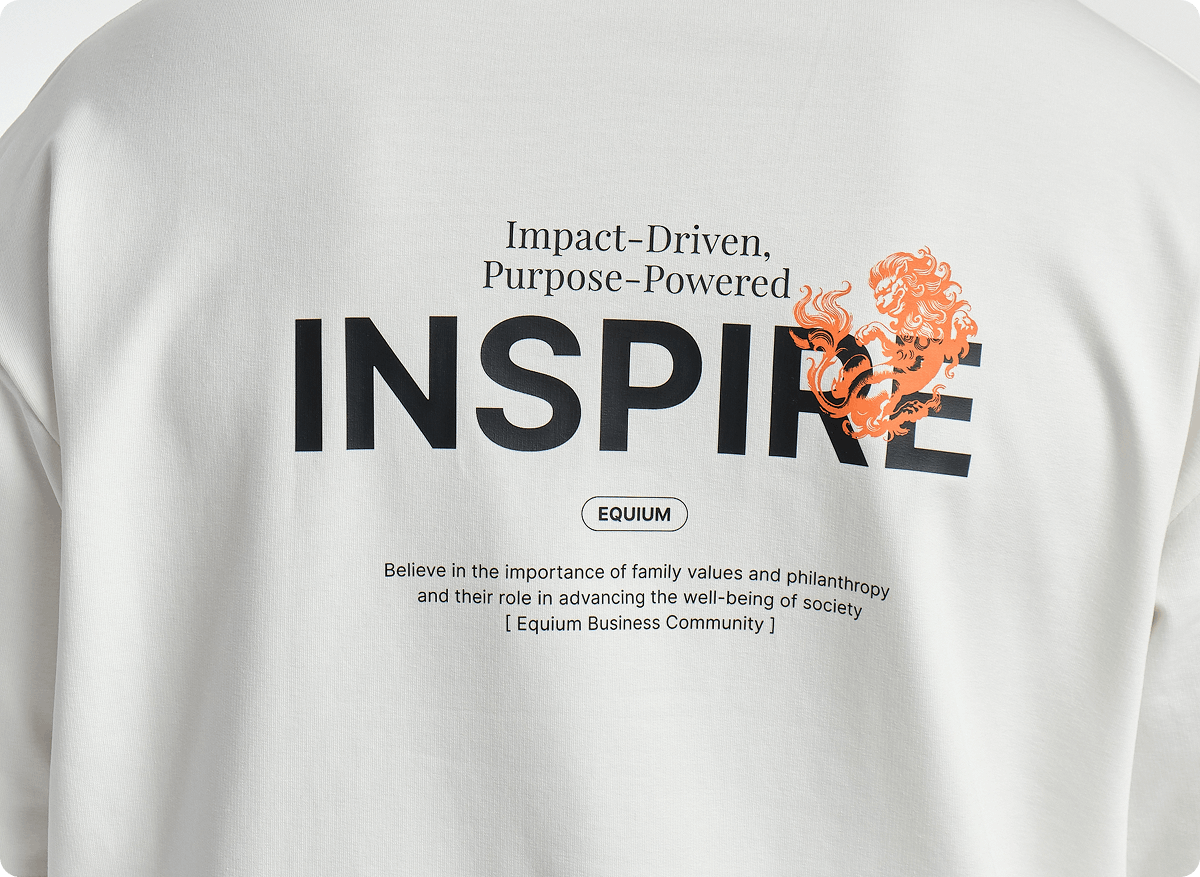 Футболка с логотипом