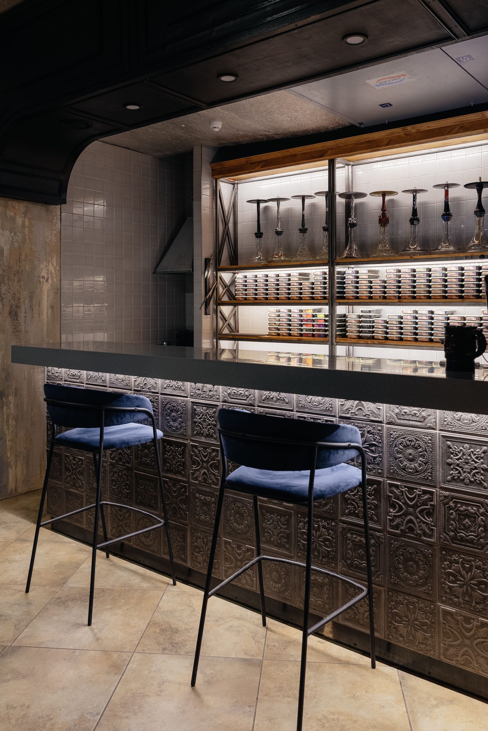 Барная стойка, филиал Нахановича