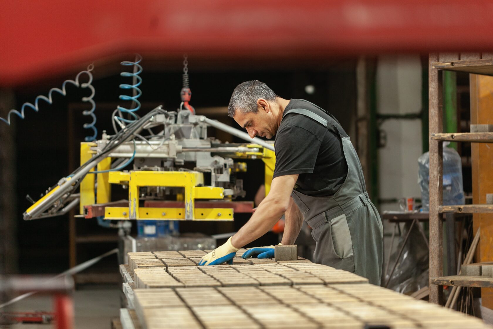 качественный забор из искусственного камня по цене забора из бетонных блоков