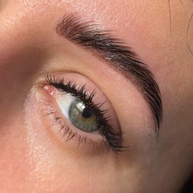 брови и ресницы