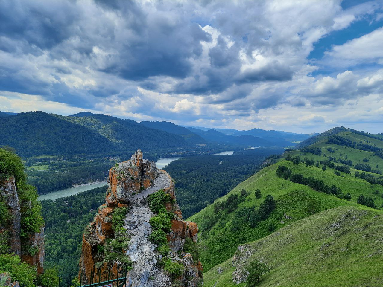 Чертов палец Нижнекаянча Алтайского района