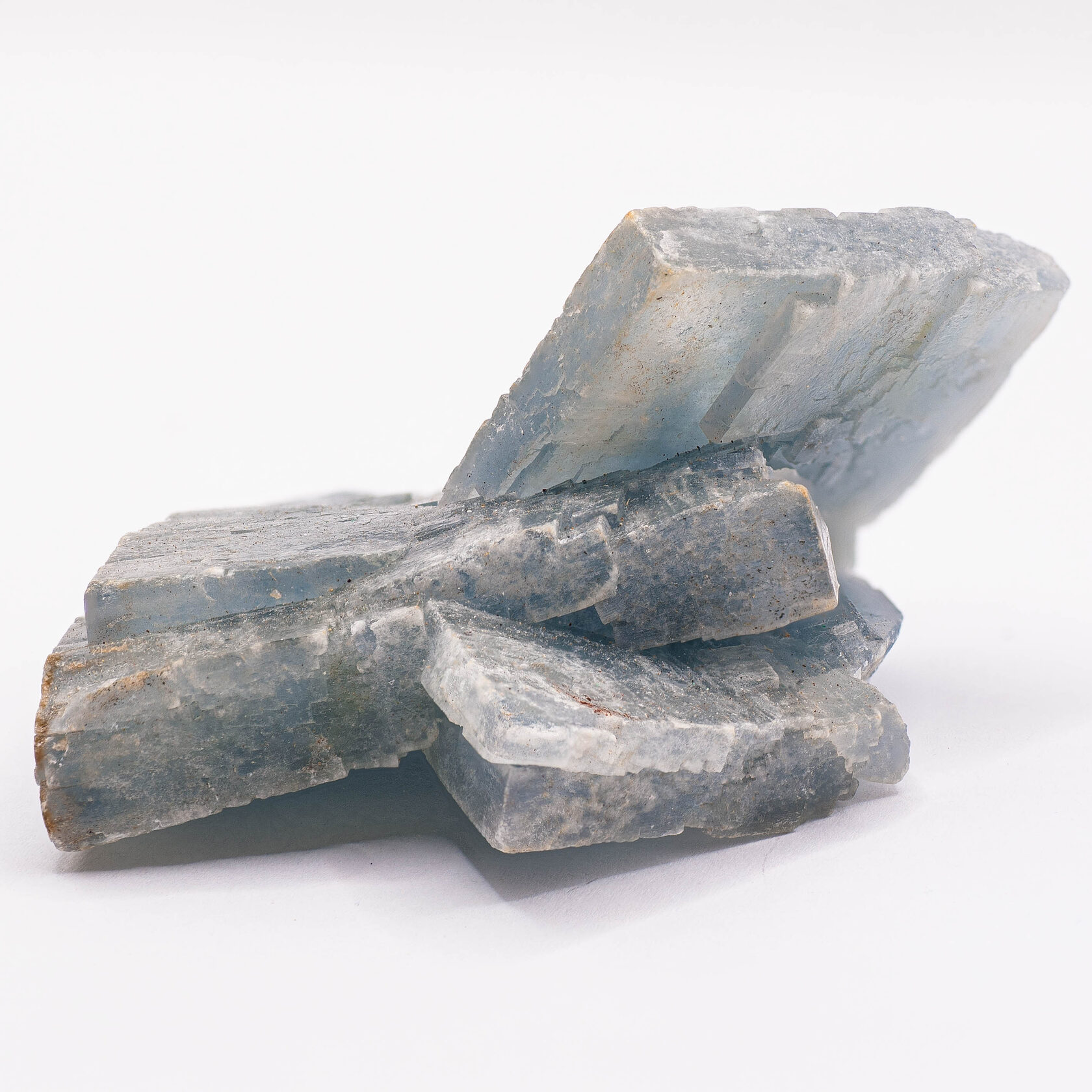 Transparent tabular barite crystals with blue hue