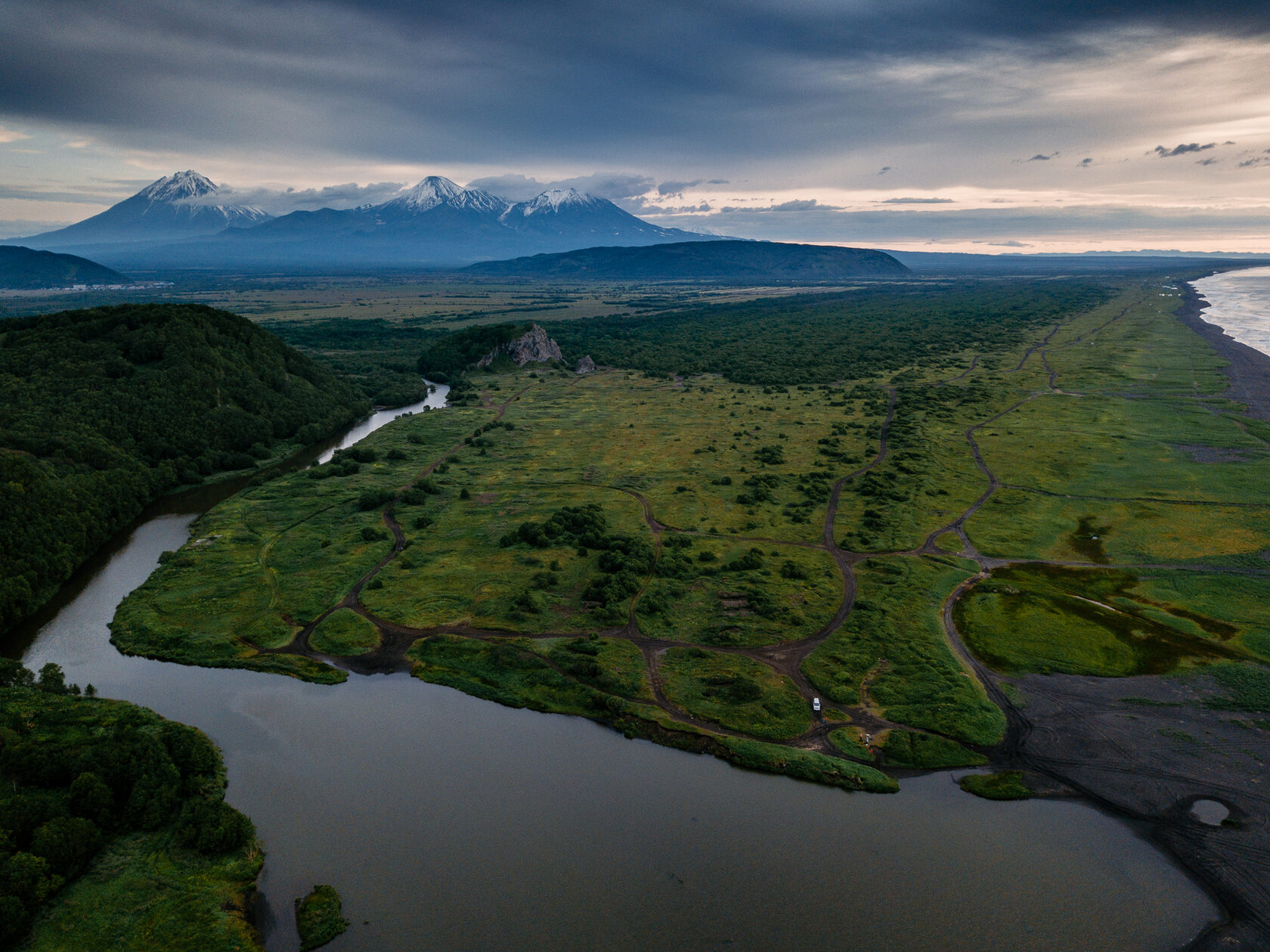 пляж на камчатке