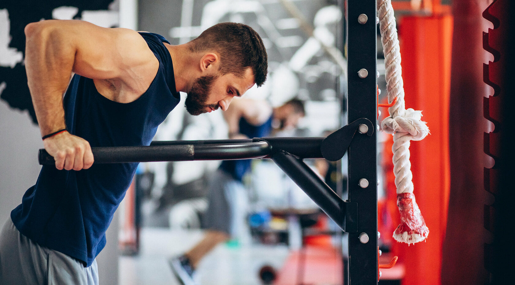 Мышцы уходят, жир приходит: что делать, если в спорте перерыв?