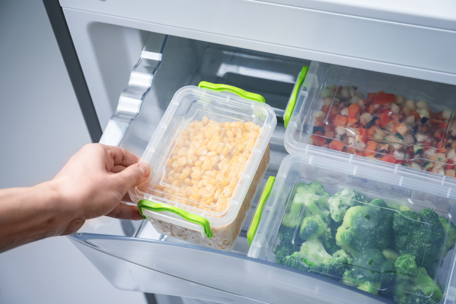 как лучше хранить овощи в холодильнике