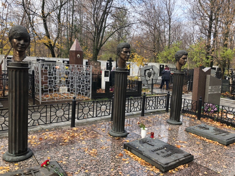 Храм ваганьковское кладбище расписание
