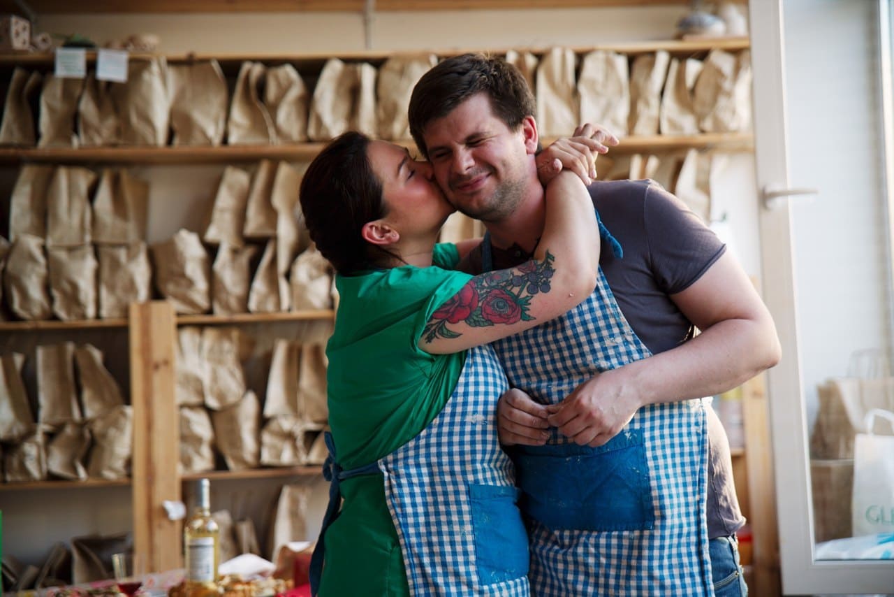 pottery gender reveal party in Los Angeles