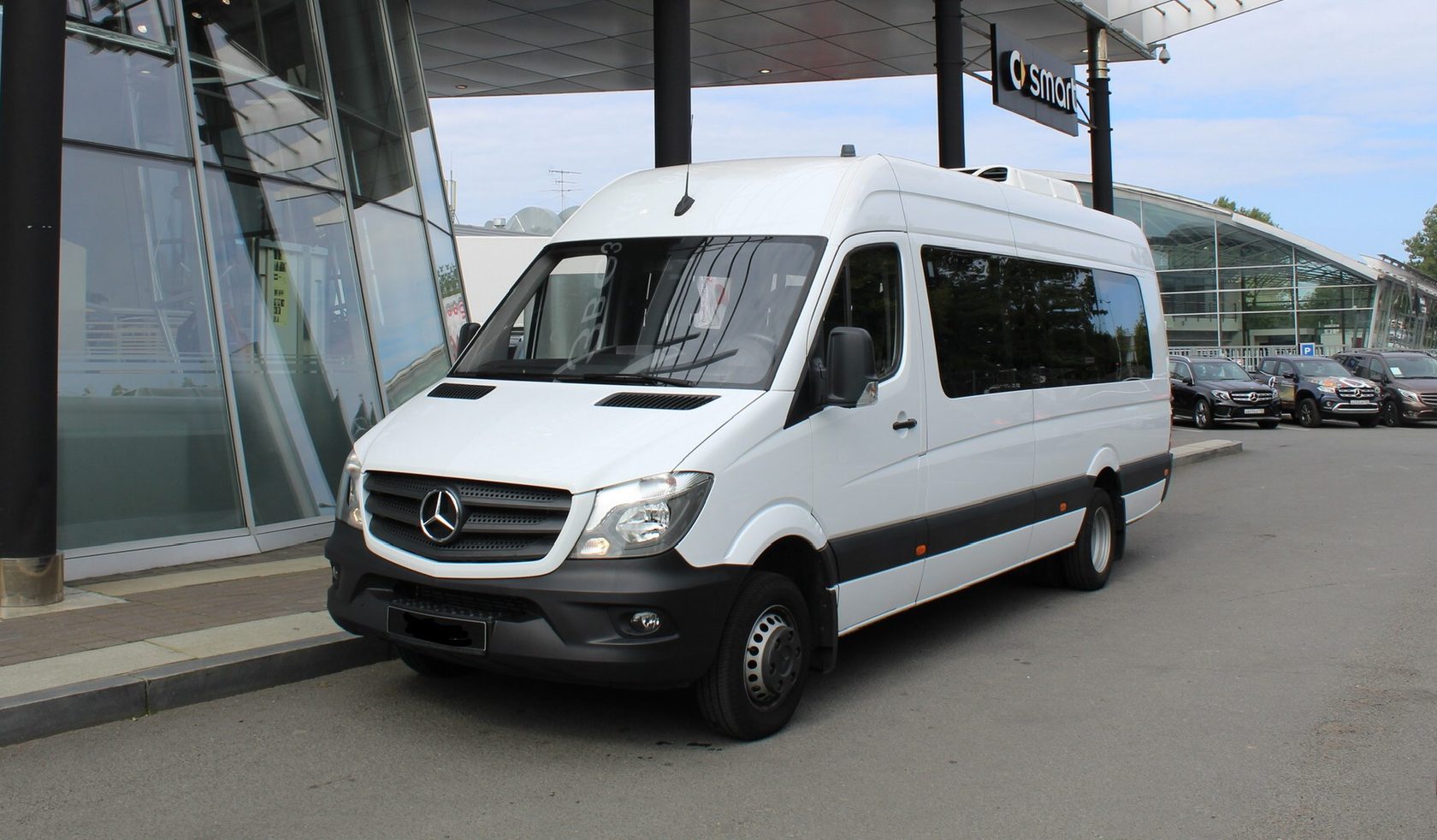 мерседес спринтер 18-20 мест. микроавтобус в новосибирске. современные микроавтобусы. заказать микроавтобус. маршрутка 35.