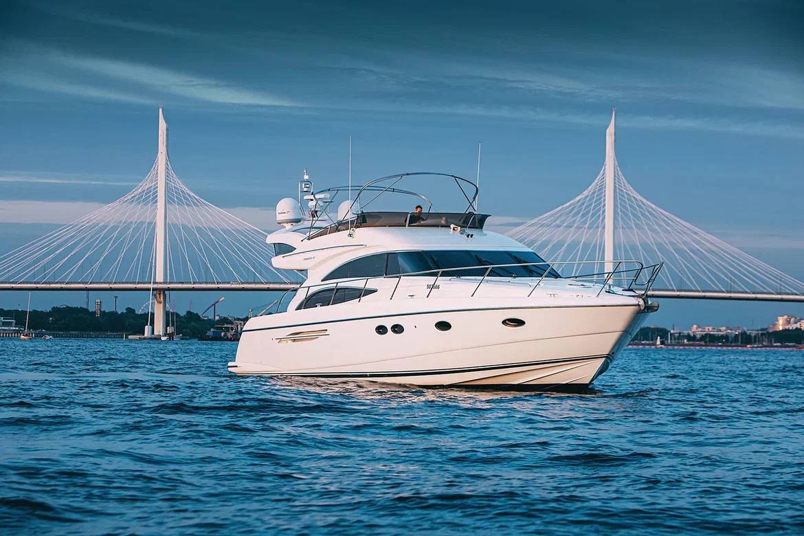 яхта Princess 57 Esperanza