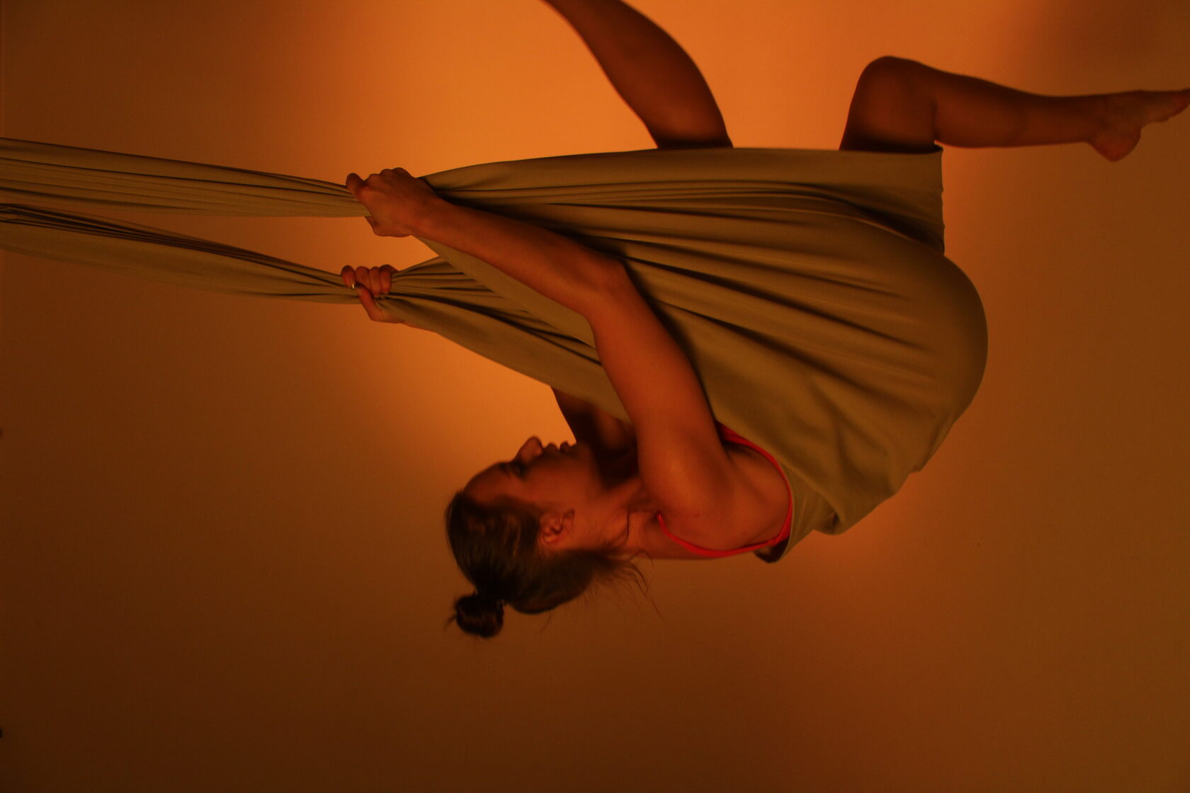 Аэростретчинг в гамаках СПБ