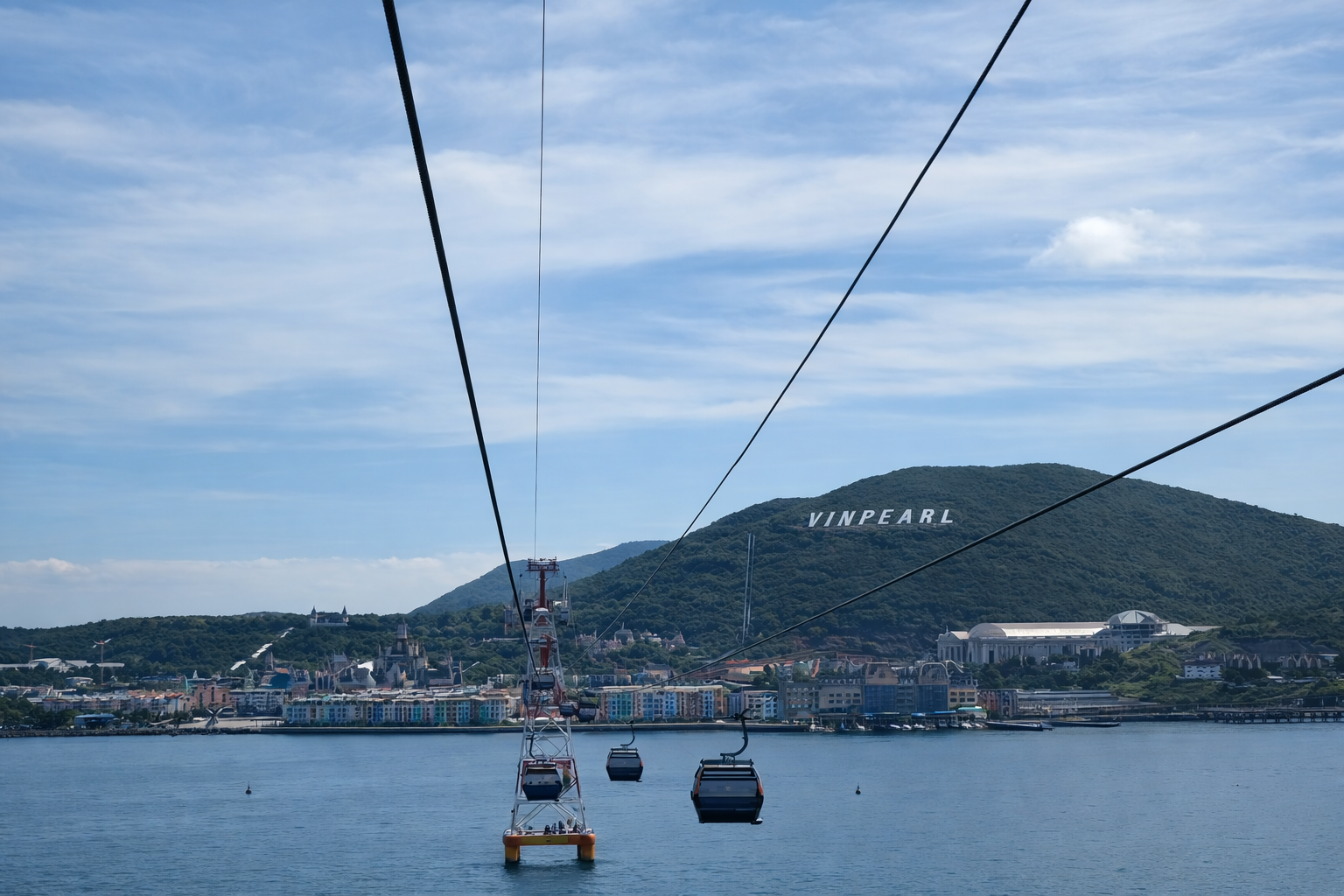 Канатная дорога в Нячанге ( Vinpearl )