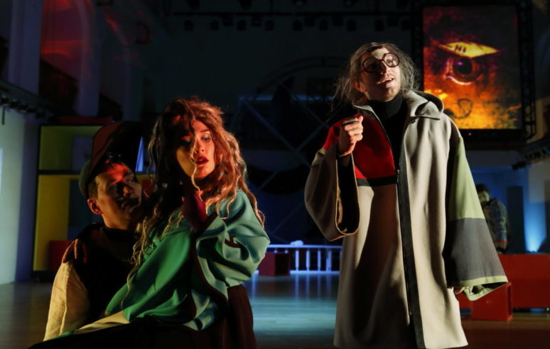 Разбитый кувшин 00034