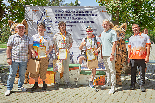 Участники и организаторы всероссийских соревнований в Аксае