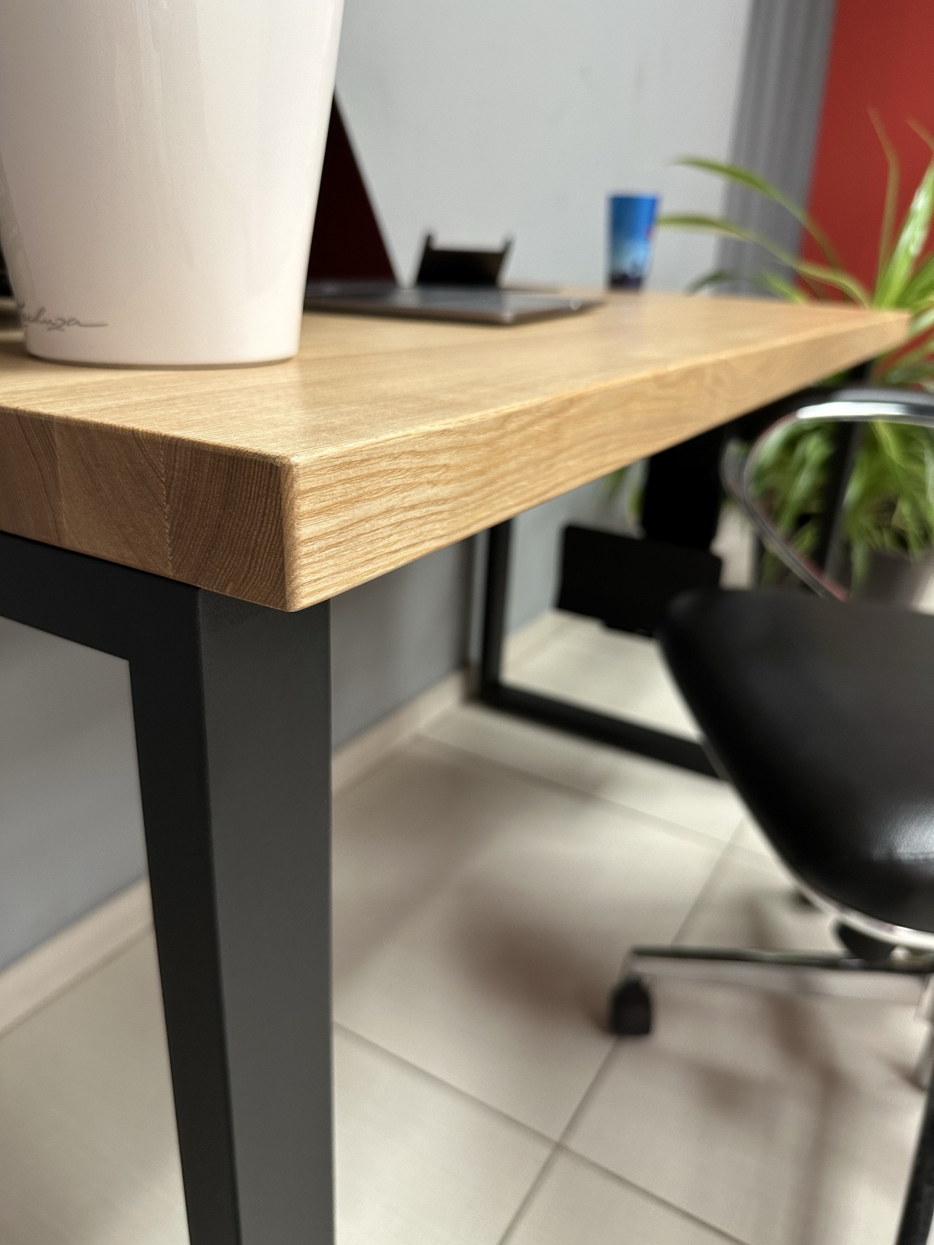 Стол HITECHWOOD из натурального массива ясеня