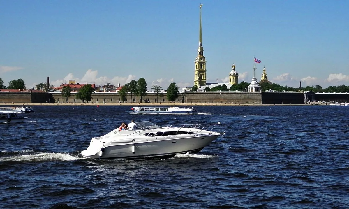 Покататься на лодке в санкт петербурге