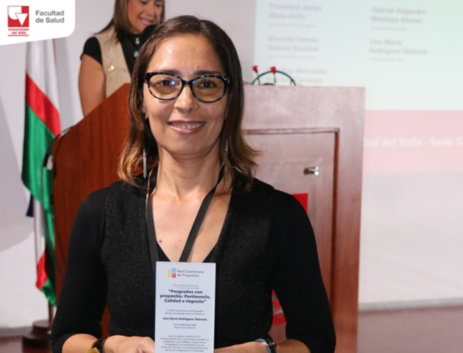 Docente recibe reconocimiento nacional por su excelencia investigativa