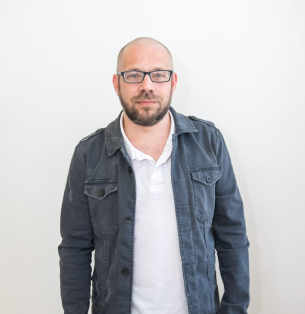 Специалист по укладке покрытий Дёмкин Валерий