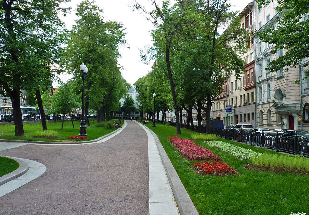 Бульвары города москвы. Никитский бульвар Москва. Суворовский бульвар в Москве. Никитский парк Никитский бульвар. Никитский бульвар новый Арбат.