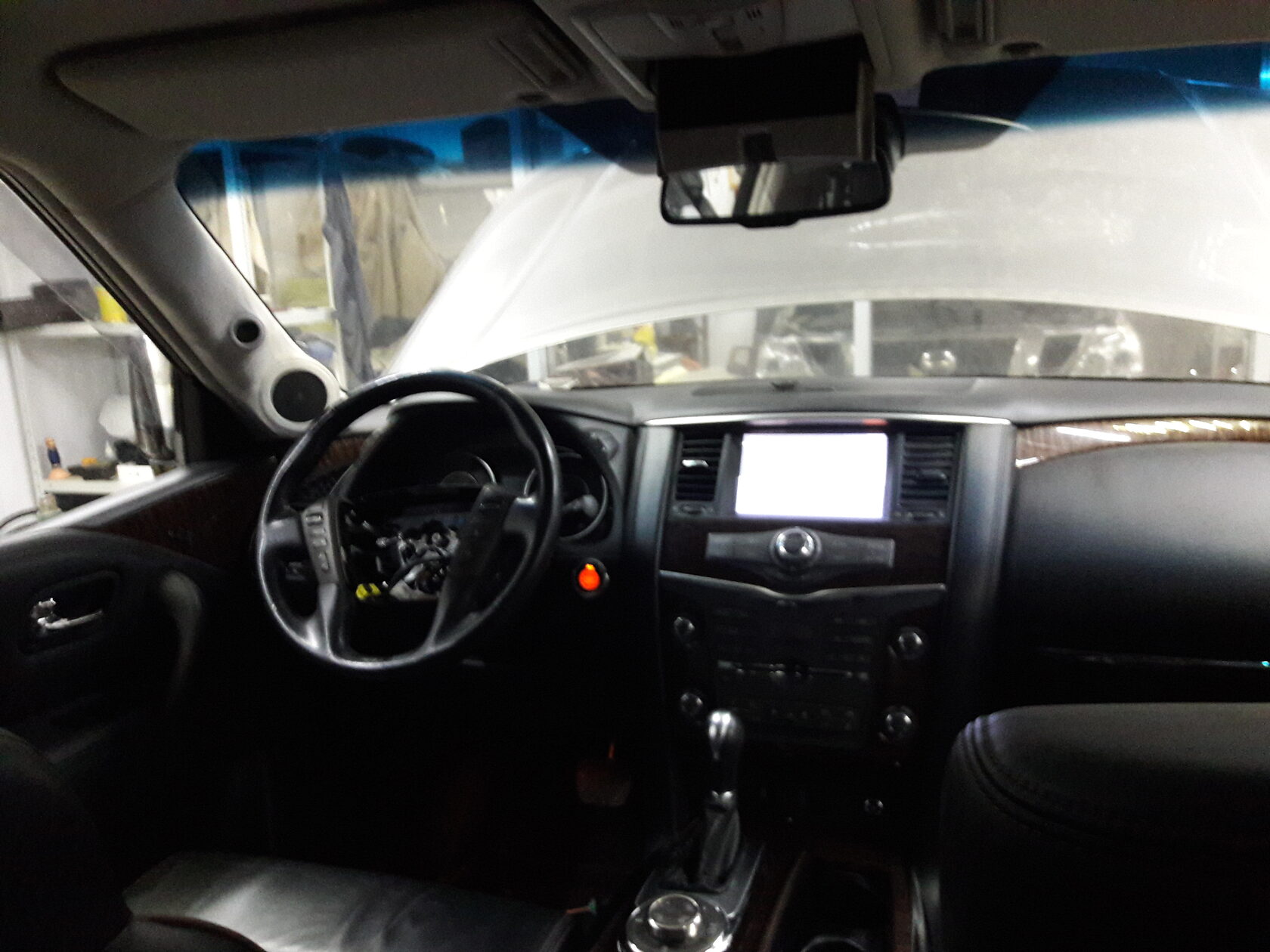 установка автозвука nissan patrol y62