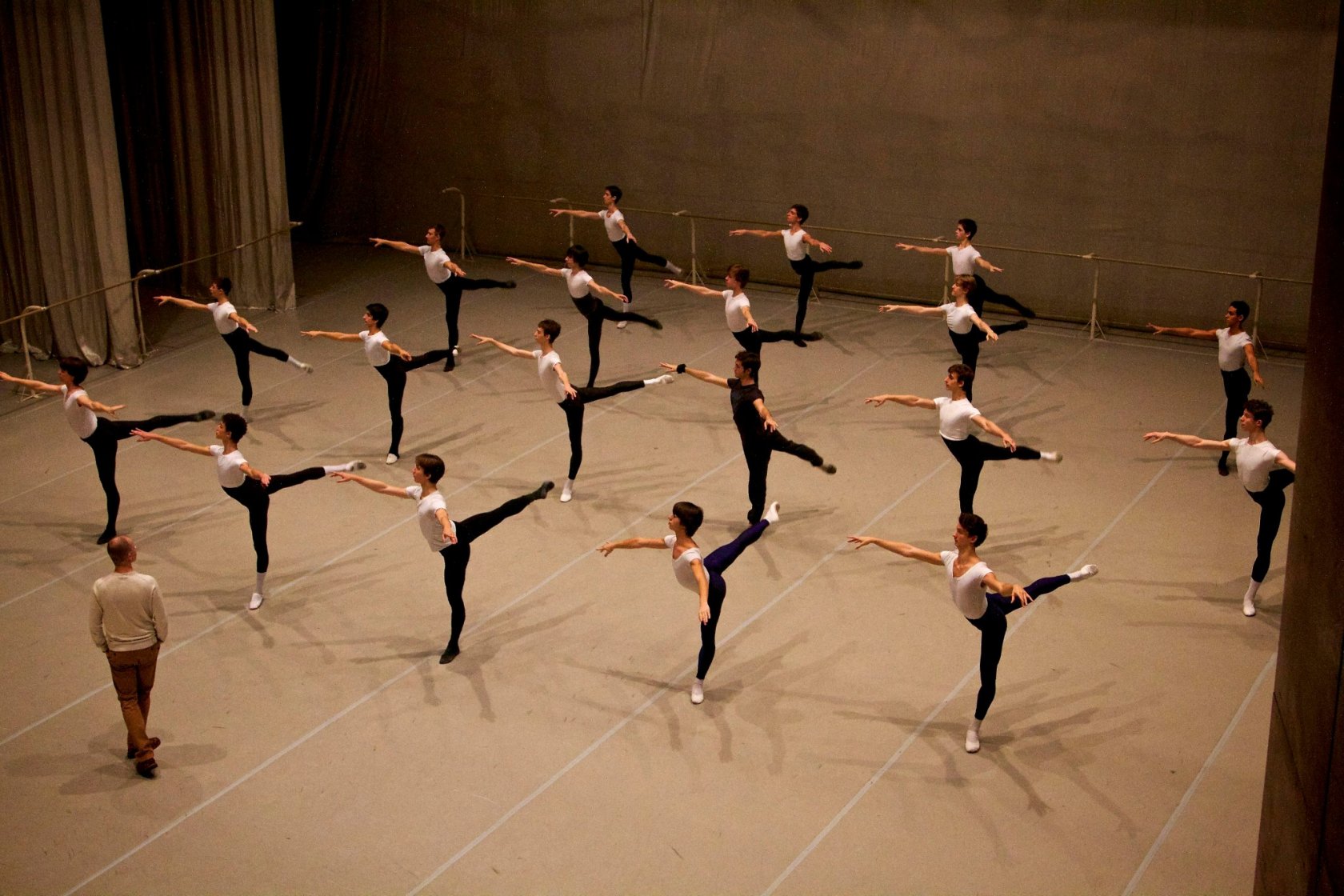 Мгах фото. Академия балета имени Вагановой в Санкт-Петербурге. Академия балета Вагановой.