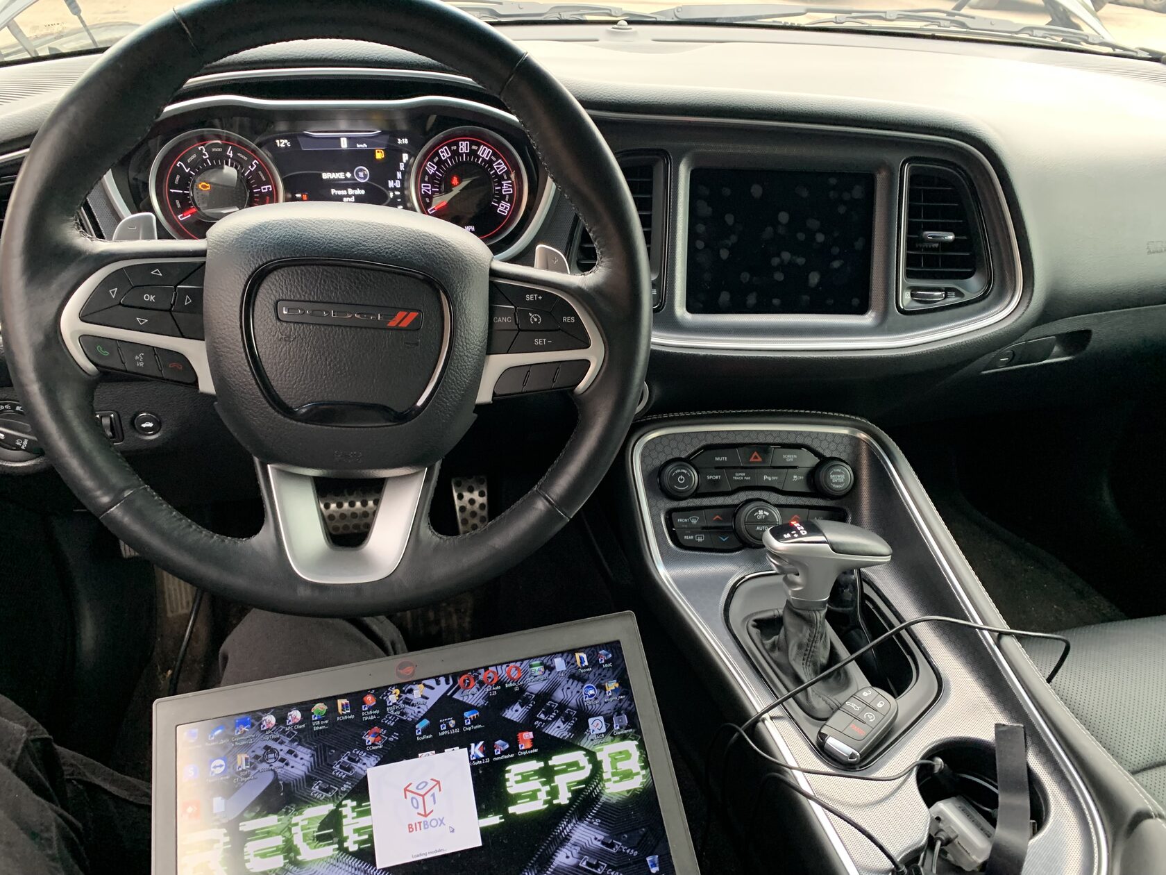 Dodge one. Монитор ноутбука. Внешний монитор для ноутбука asus. Прошивки dodge. Прошивки dodge.