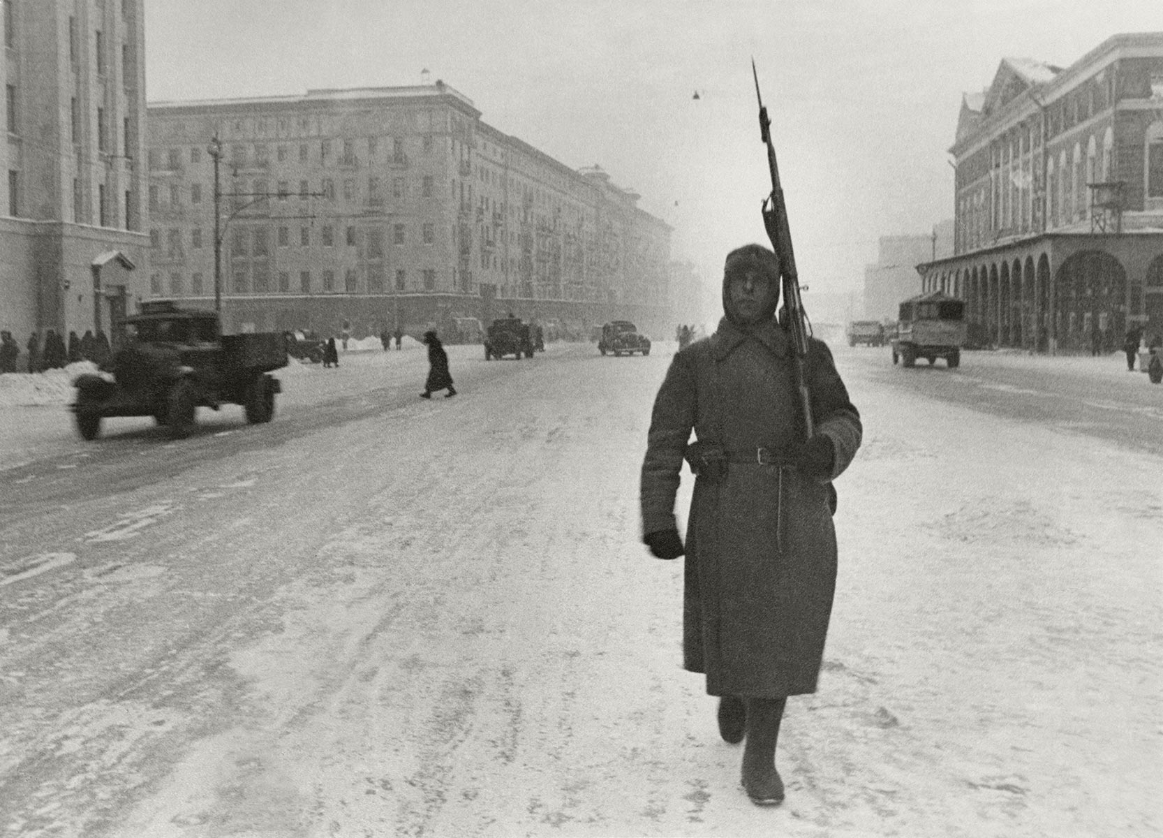 Москва летом 1941. Москва в военные годы 1941 1945. Москва 1941 год. Москва осень 1941. Москва осенью 1941.