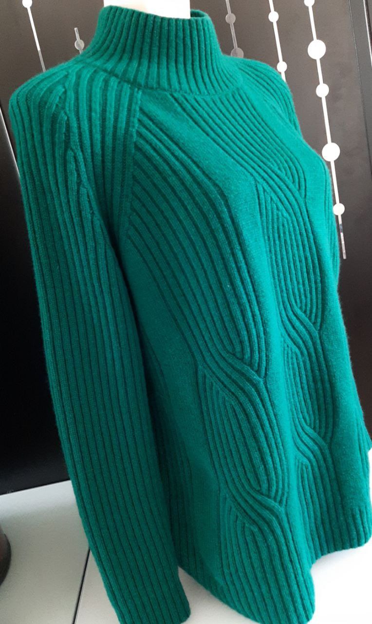 Свитер Изумруд — детали реглана