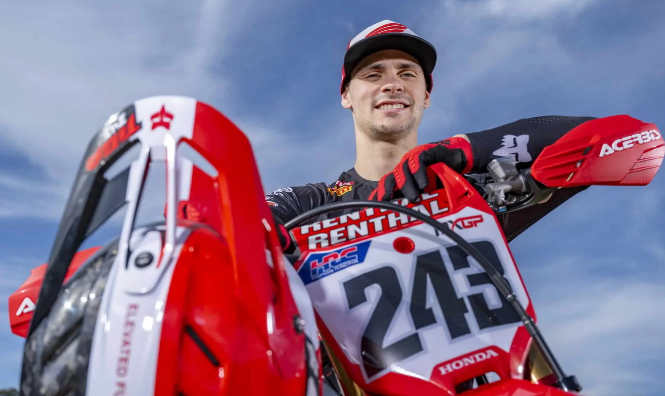 Гонщики Honda HRC побеждают в Риола Сардо