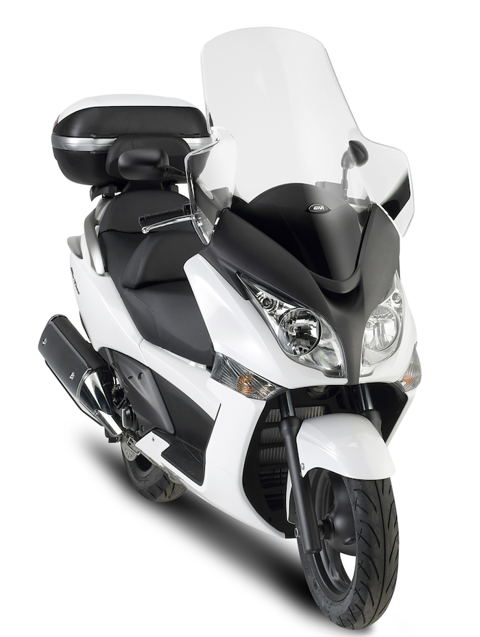 Honda Silver Wing 600 стекло GIVI