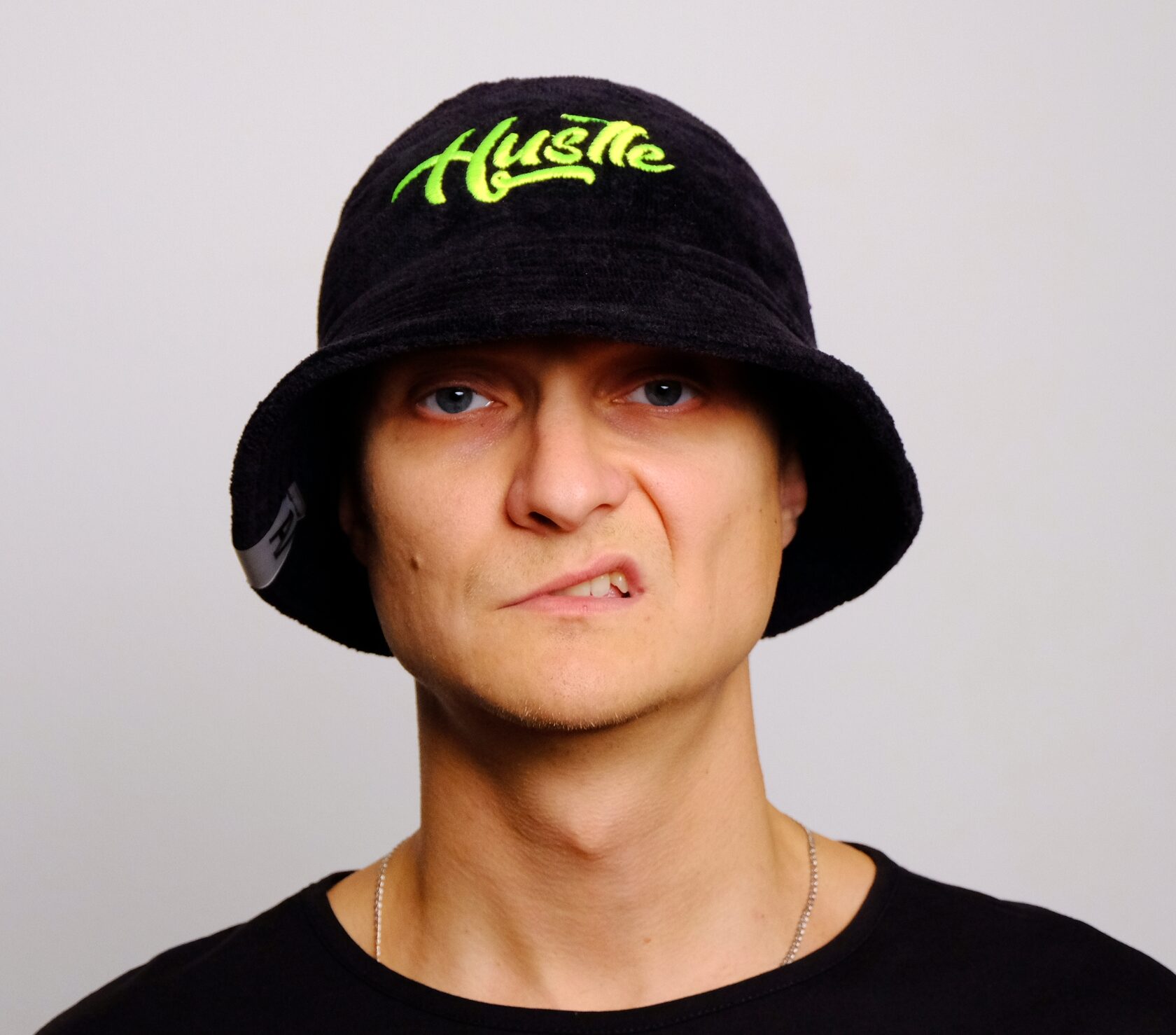 Urj wear бренд одежды. Urj wear бренд одежды. Shabbies бренд. Wear бренд. Wear бренд одежды.