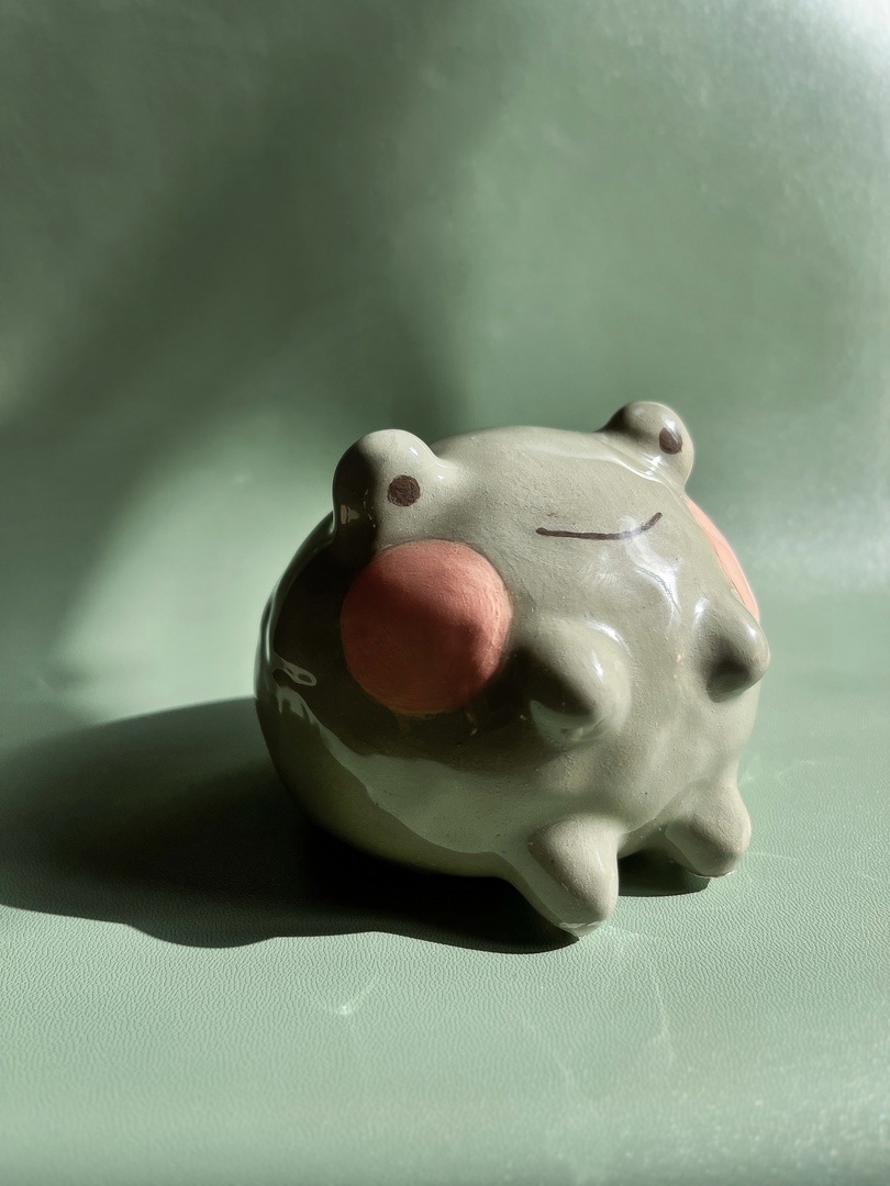 handmade clay bowl made by a beginner