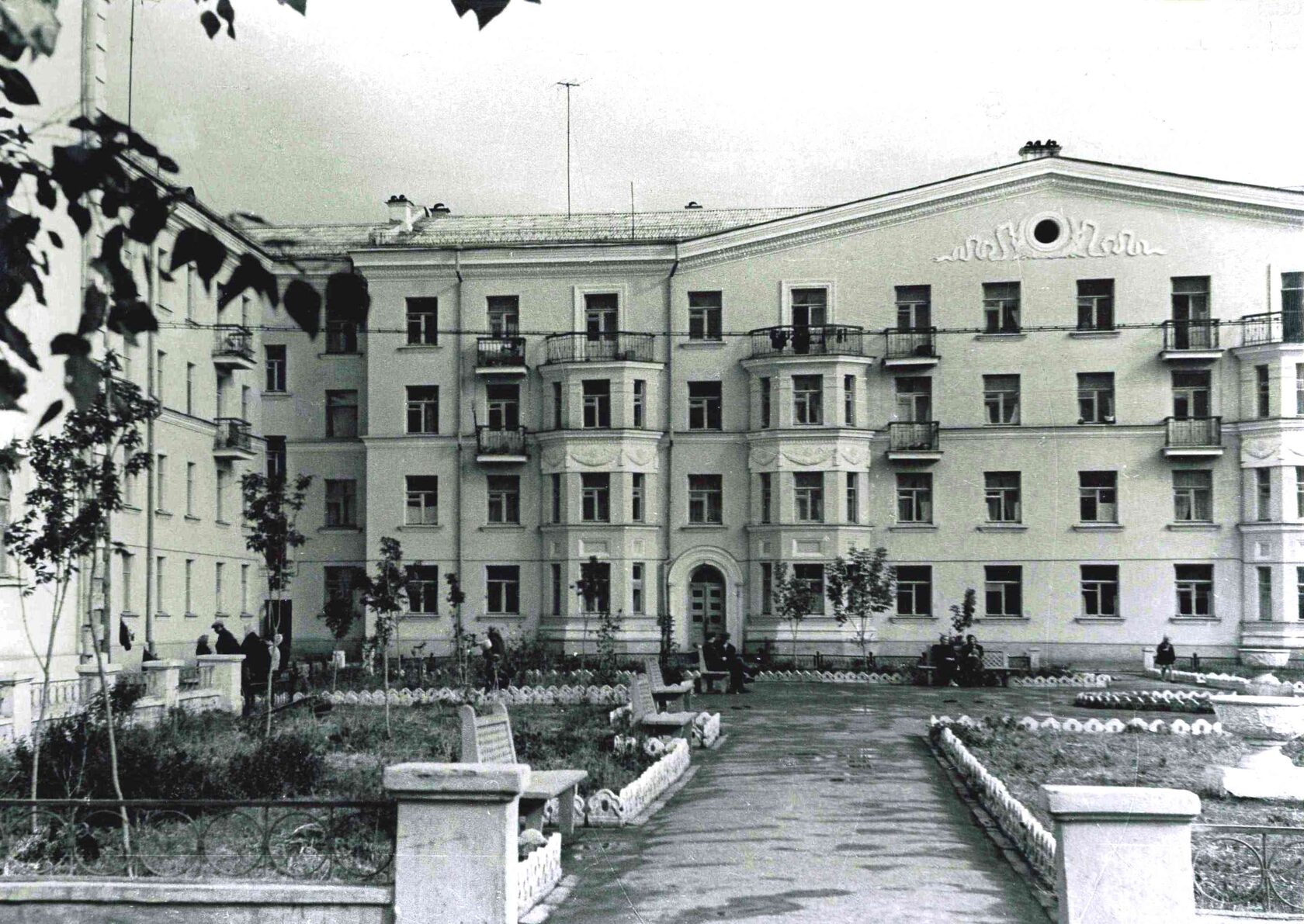 Дом по ул. Алюминиевой, 27. 1957 г.
